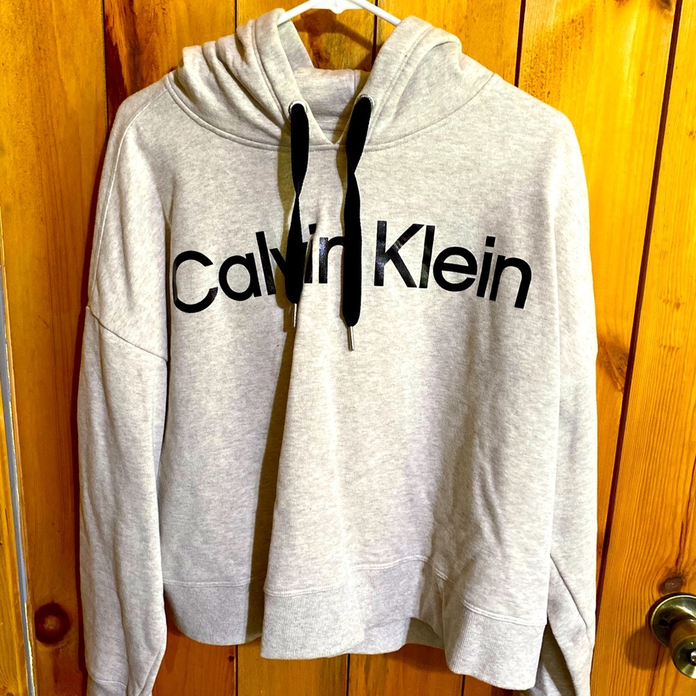 Calvin Klein sweatshirt